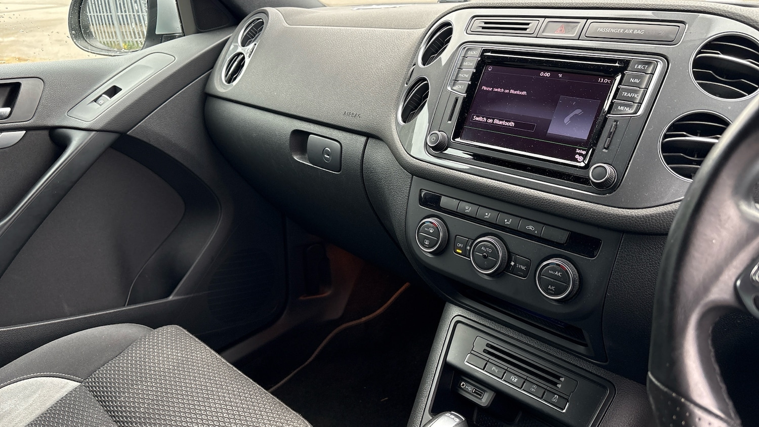 Used Volkswagen Tiguan 2015 for sale - 76366234: Photo 14