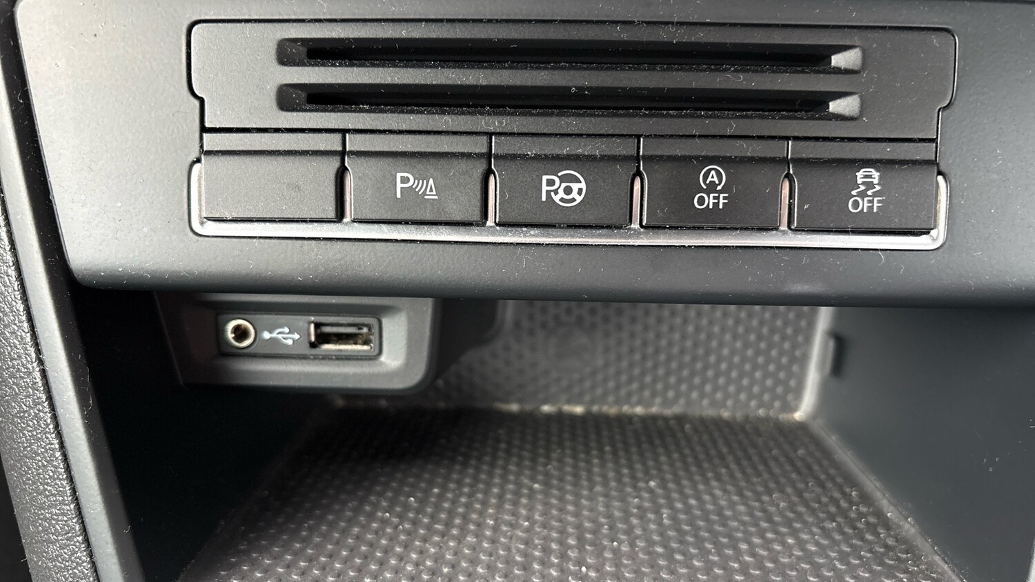 Used Volkswagen Tiguan 2015 for sale - 76366234: Photo 27