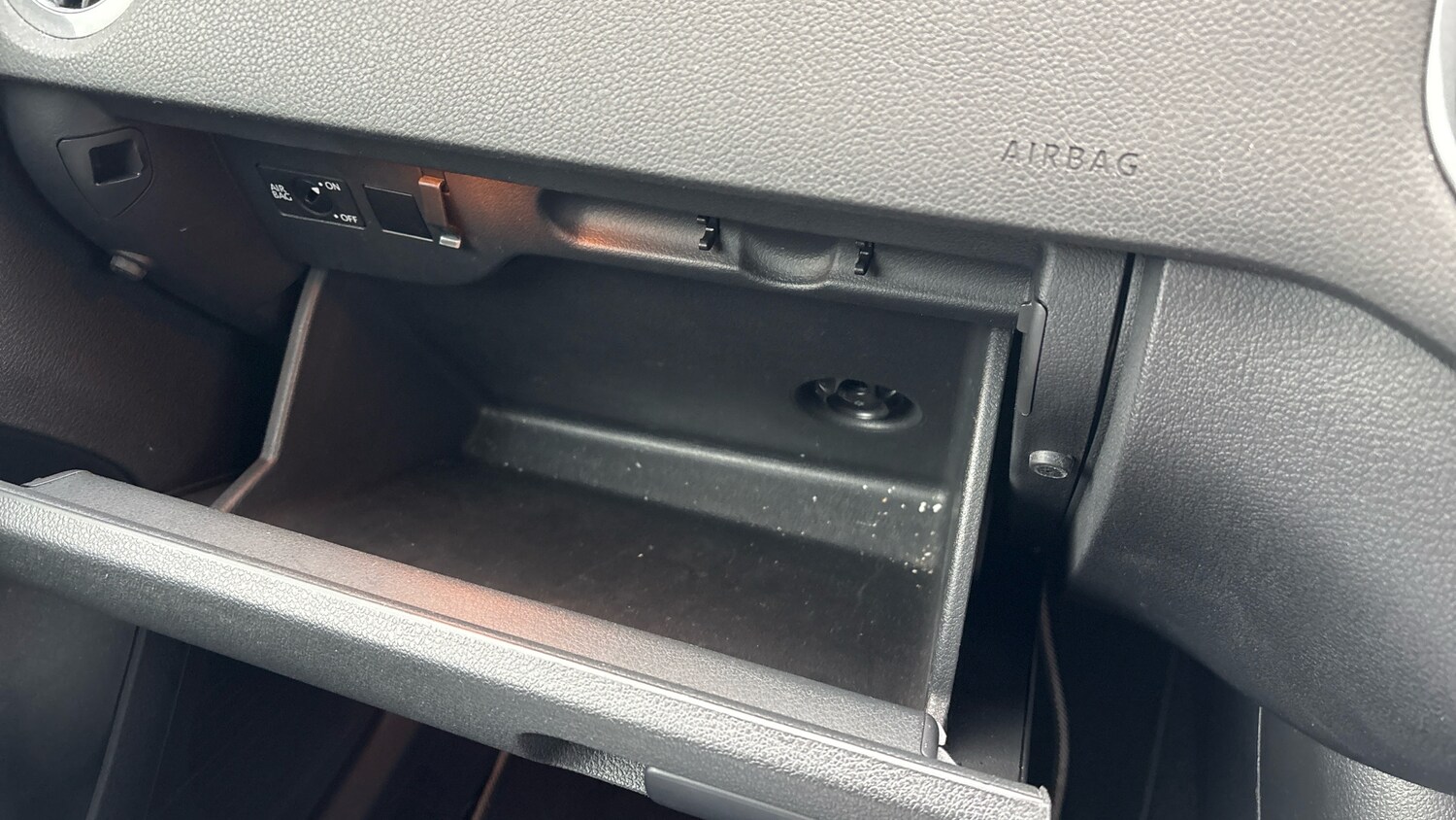 Used Volkswagen Tiguan 2015 for sale - 76366234: Photo 39