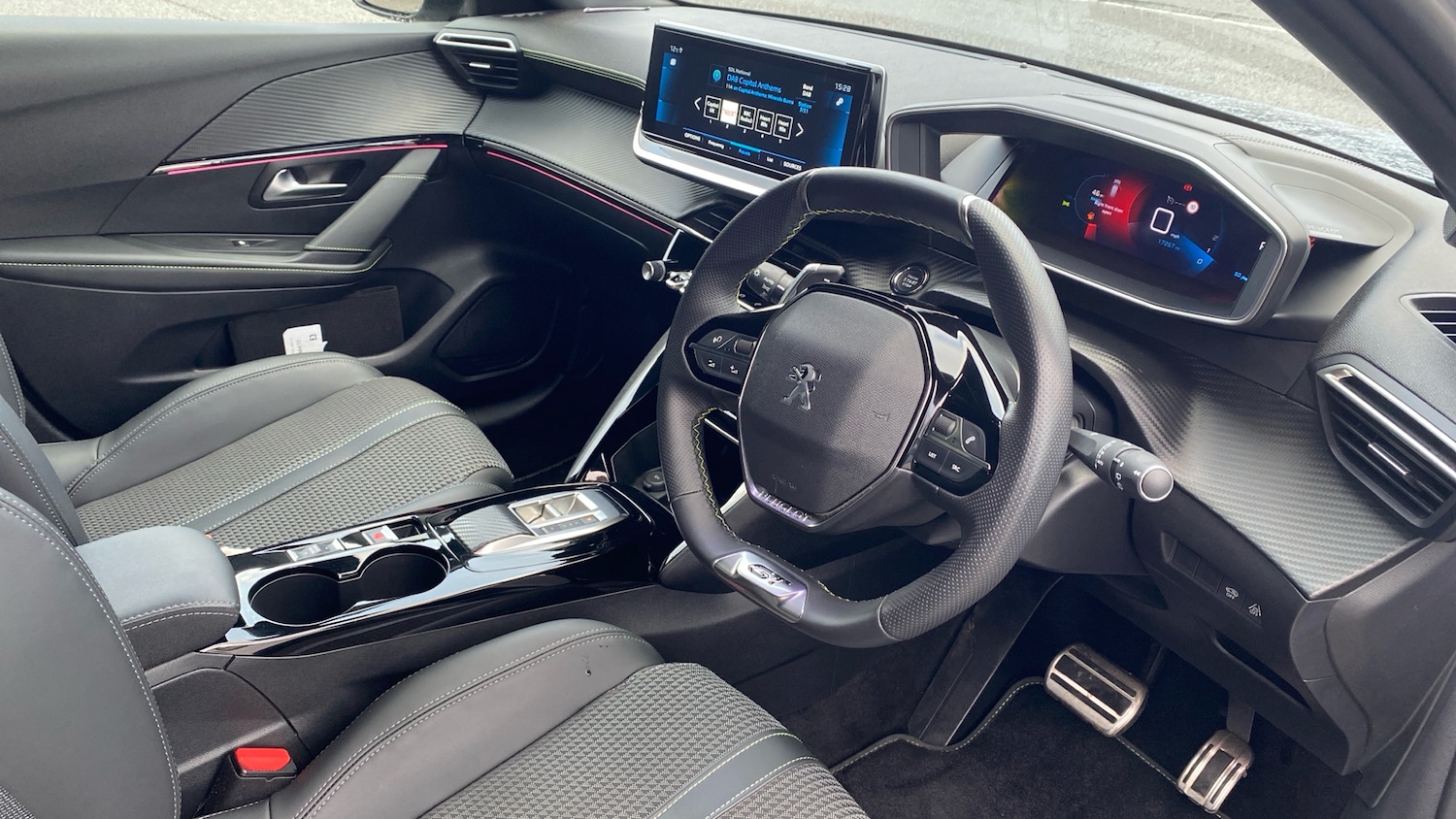 Used Peugeot 208 2023 for sale - 77528483: Photo 11