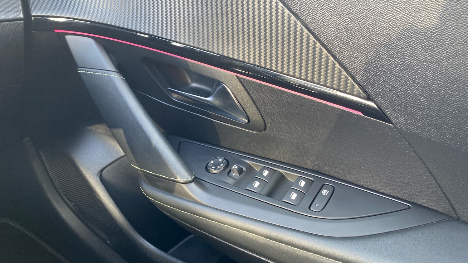 Used Peugeot 208 2023 for sale - 77528483: Photo 34