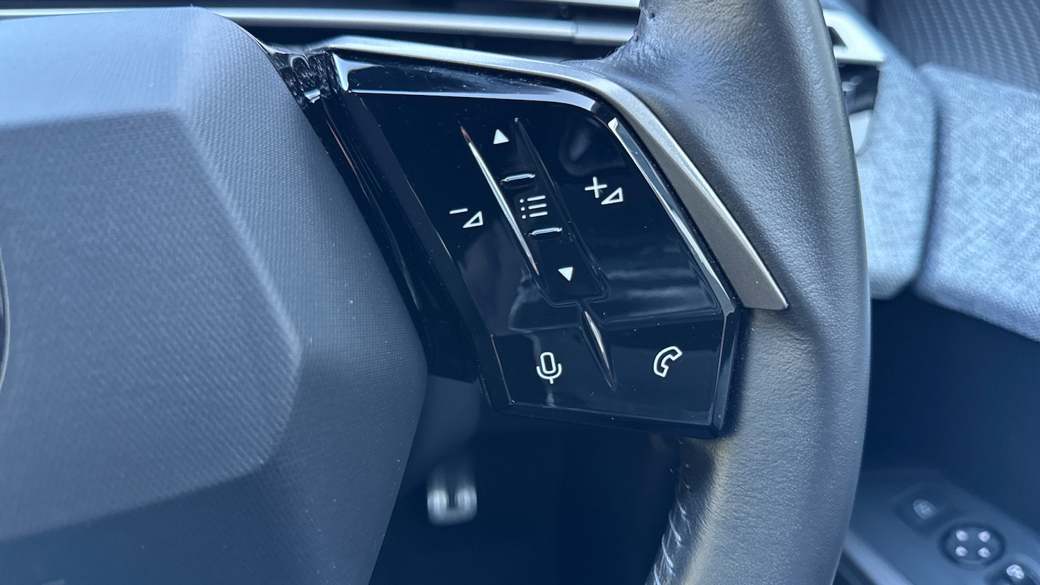 Used Peugeot 3008 2024 for sale - 77605145: Photo 25