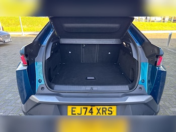 Used Peugeot 3008 2024 for sale - 77605145: Photo