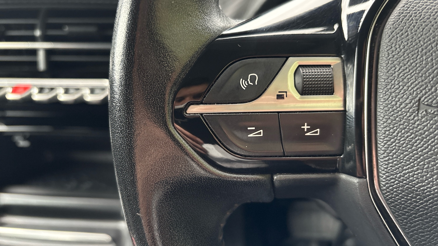 Used Peugeot 208 2020 for sale - 76426237: Photo 48