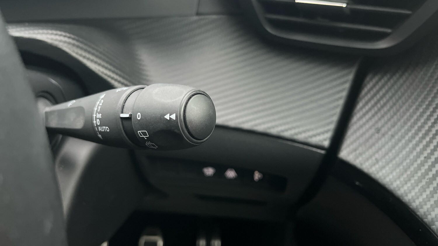 Used Peugeot 208 2022 for sale - 77431080: Photo 32