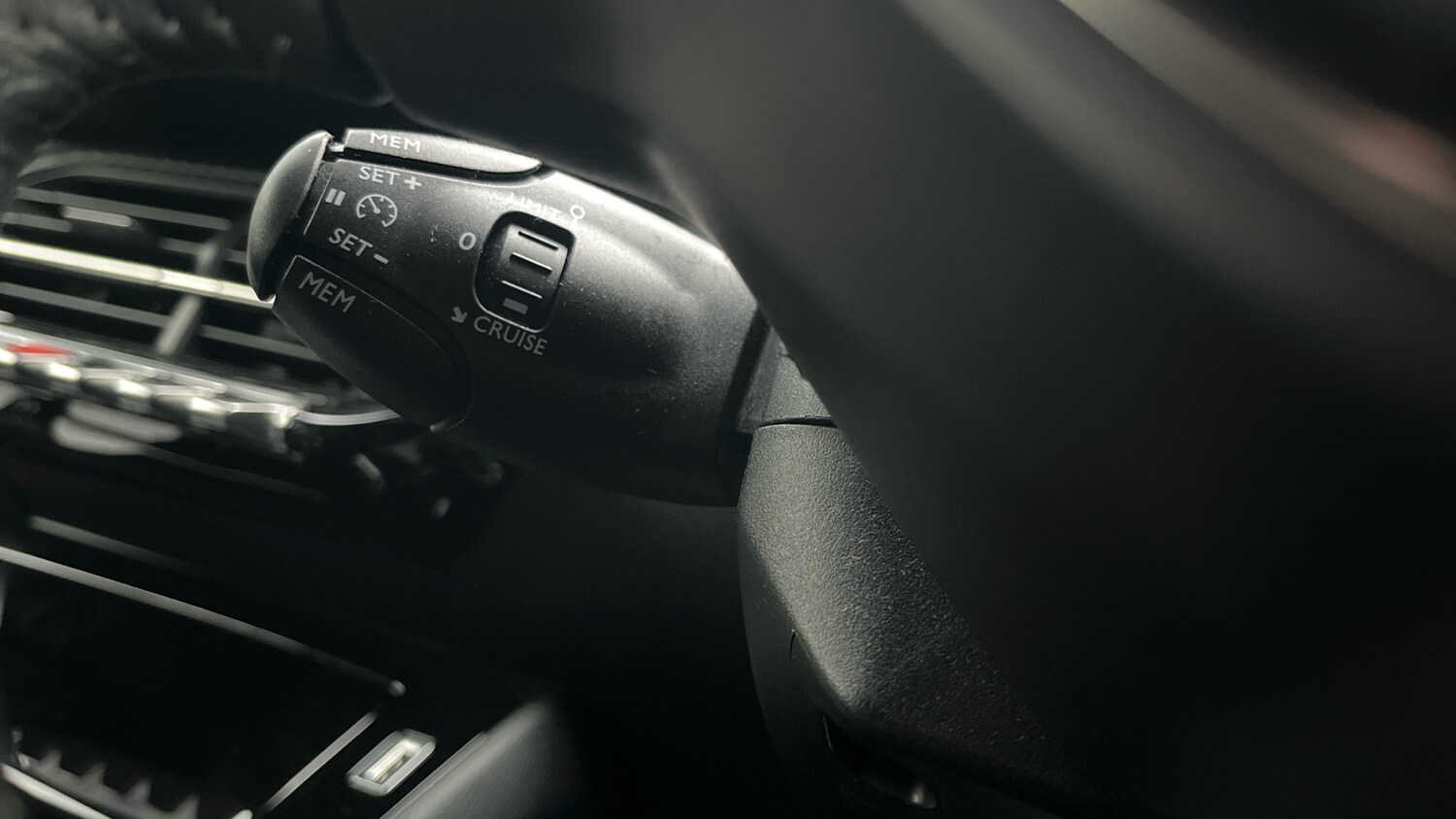 Used Peugeot 208 2022 for sale - 77431080: Photo 36