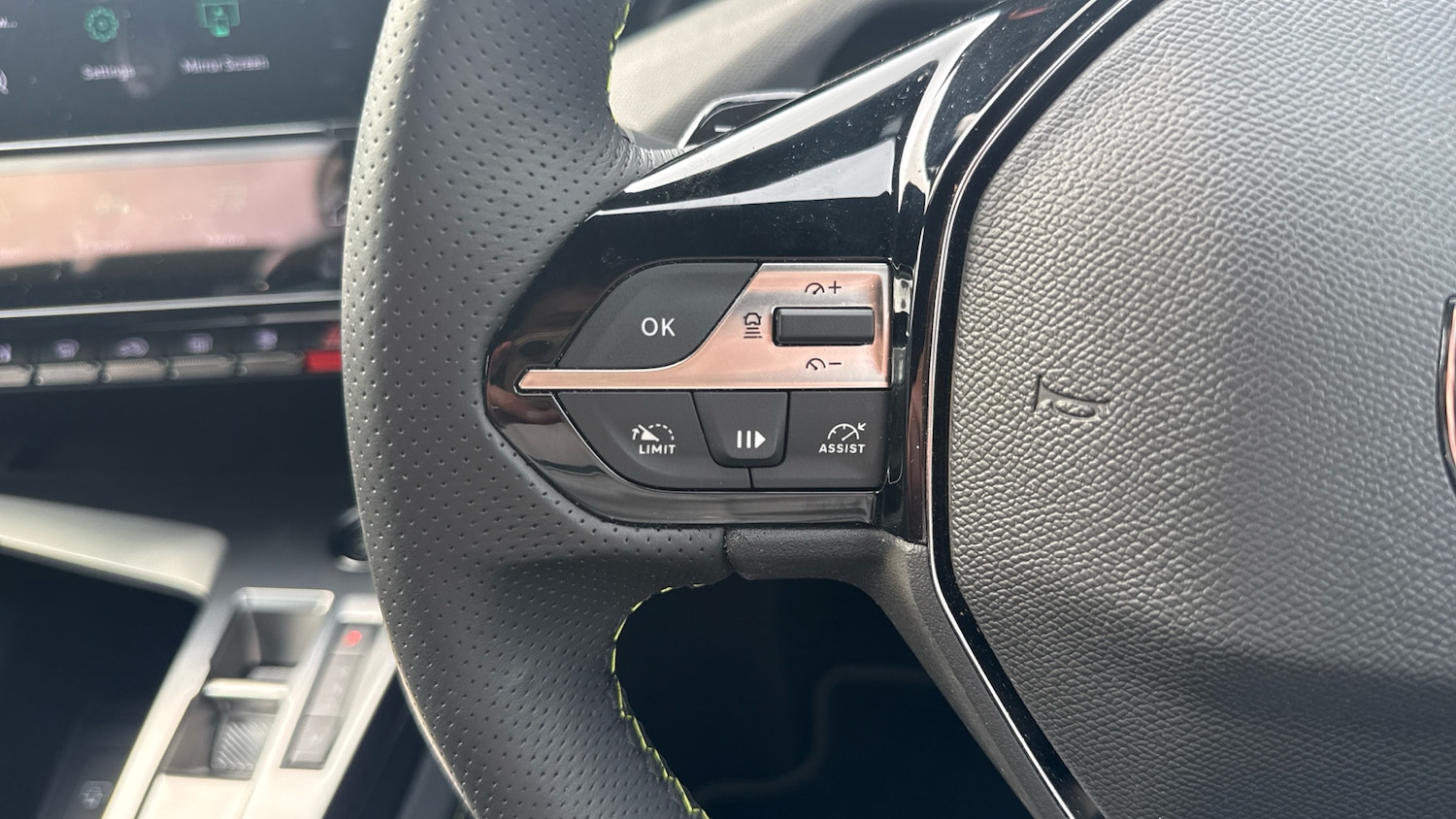 Used Peugeot 408 2024 for sale - 77996939: Photo 11