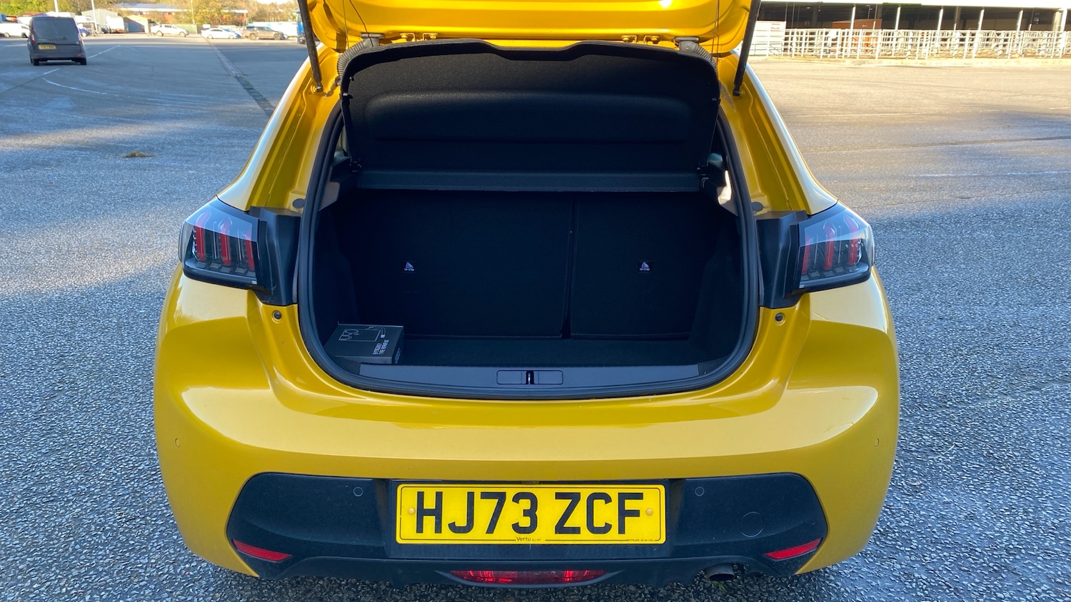 Used Peugeot 208 2023 for sale - 76808019: Photo 4