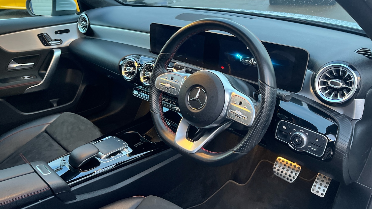 Used Mercedes-Benz A-Class 2020 for sale - 77349789: Photo 11