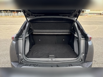 Used Peugeot 2008 2022 for sale - 78090542: Photo