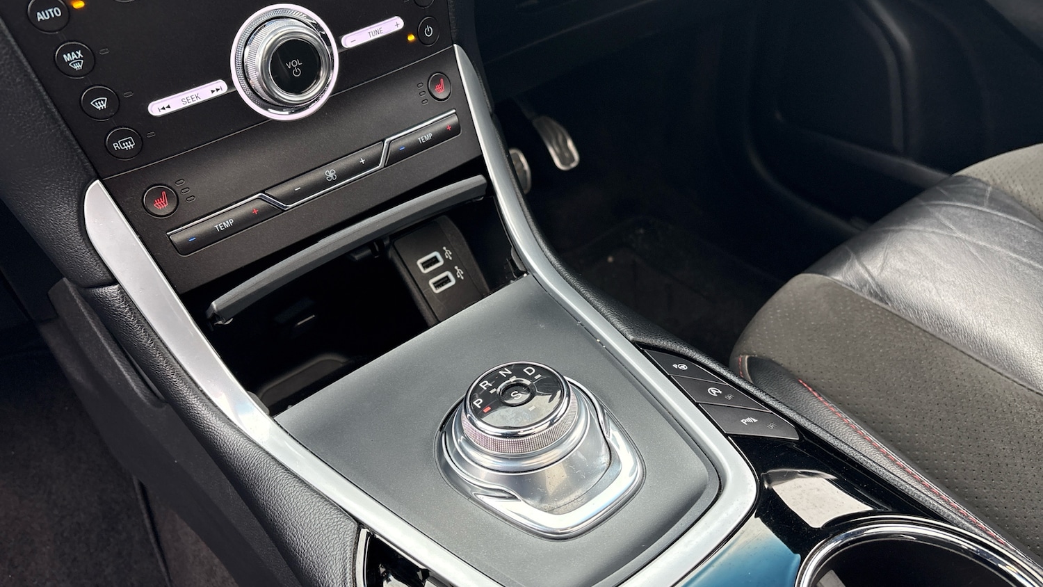 Used Ford Edge 2019 for sale - 76860155: Photo 13