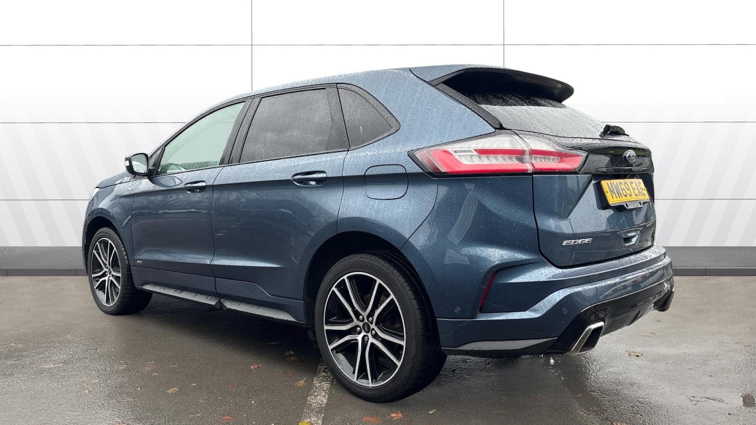 Used Ford Edge 2019 for sale - 76860155: Photo 2