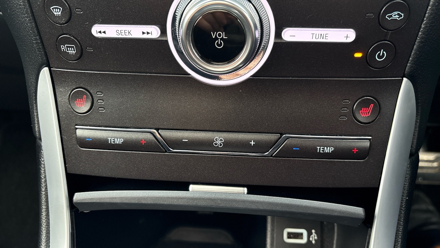 Used Ford Edge 2019 for sale - 76860155: Photo 47