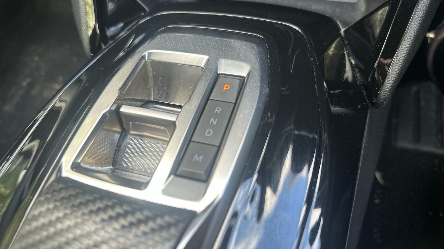 Used Peugeot 2008 2024 for sale - 76831534: Photo 13