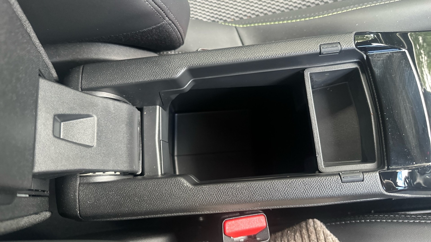 Used Peugeot 2008 2024 for sale - 76831534: Photo 36