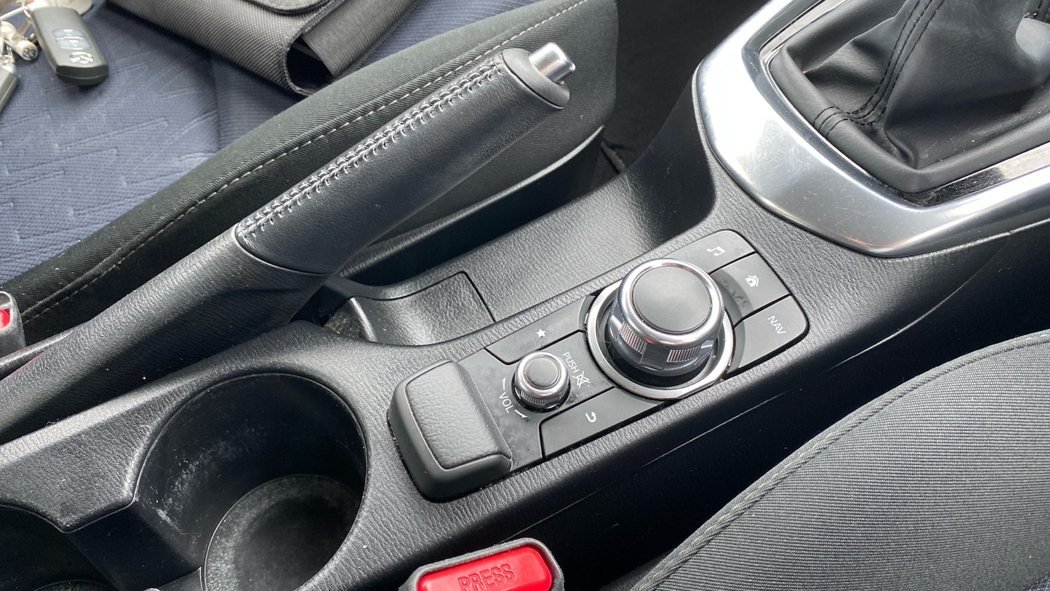 Used Mazda Mazda2 2017 for sale - 77649810: Photo 34