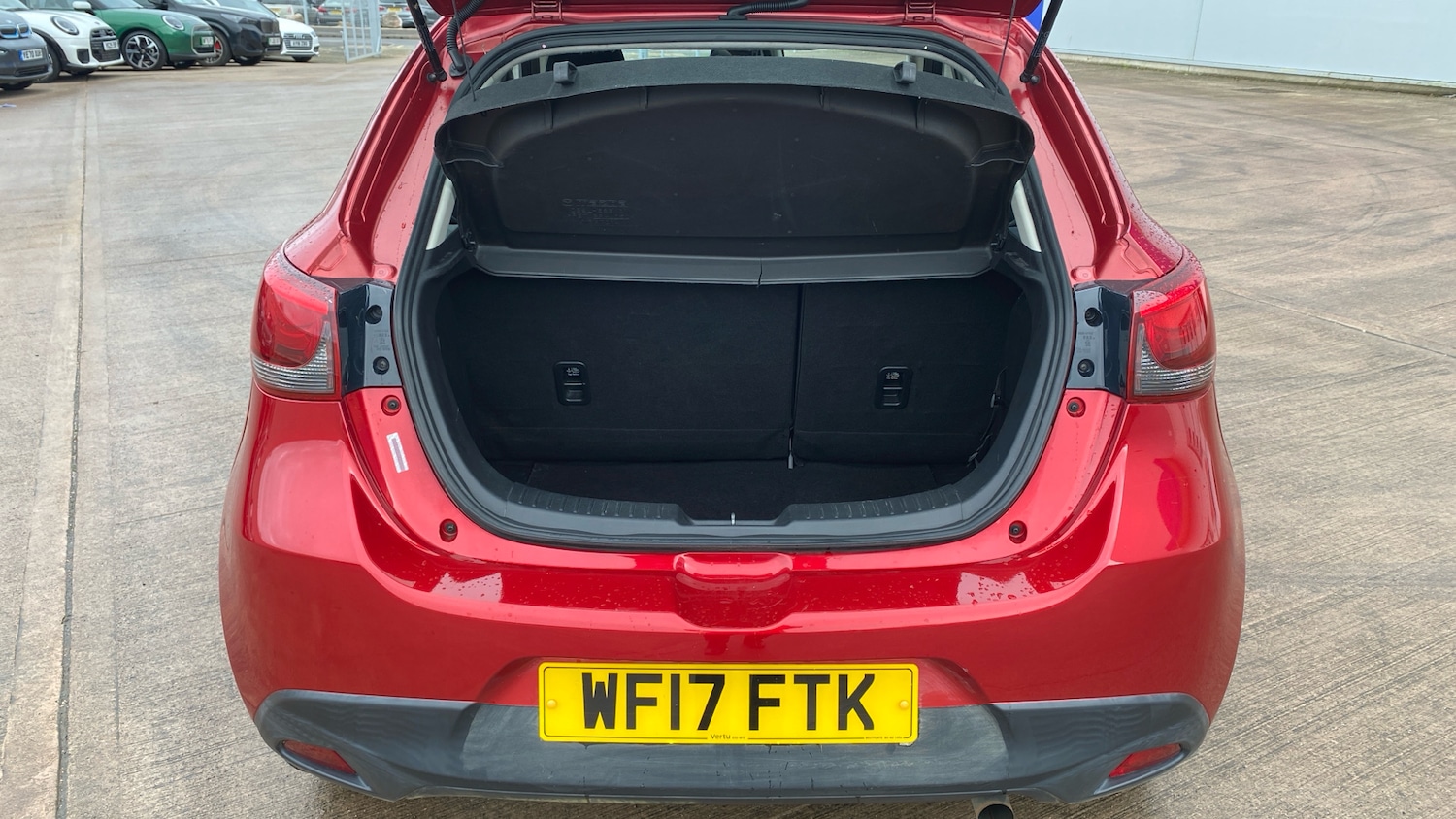 Used Mazda Mazda2 2017 for sale - 77649810: Photo 4