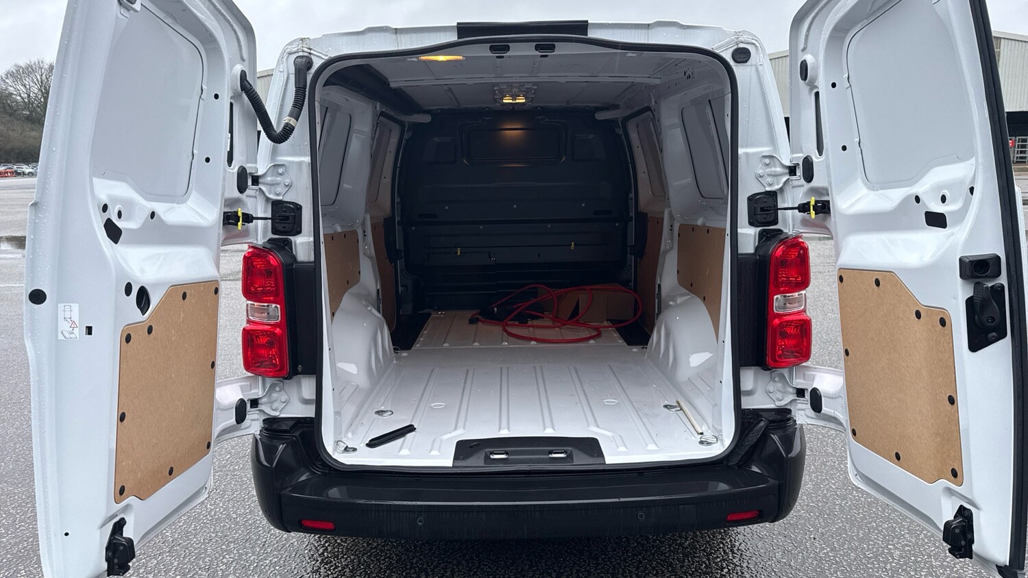 Used Peugeot Expert 2025 for sale - 77450231: Photo 4