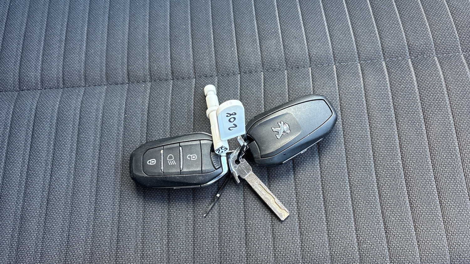 Used Peugeot 208 2020 for sale - 76366248: Photo 20