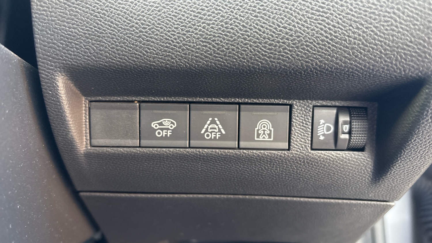 Used Peugeot 208 2020 for sale - 76366248: Photo 31