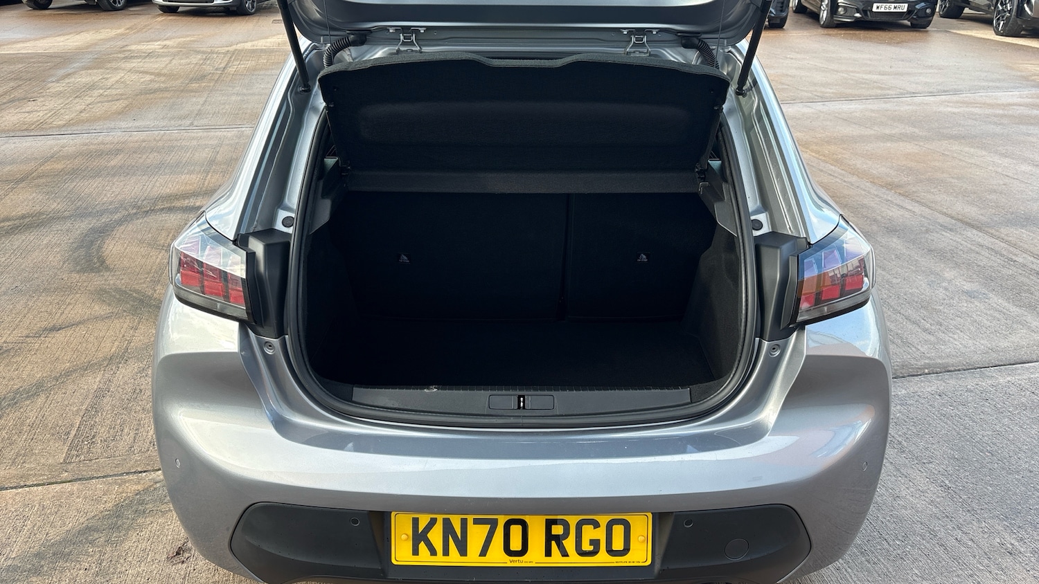 Used Peugeot 208 2020 for sale - 76366248: Photo 4