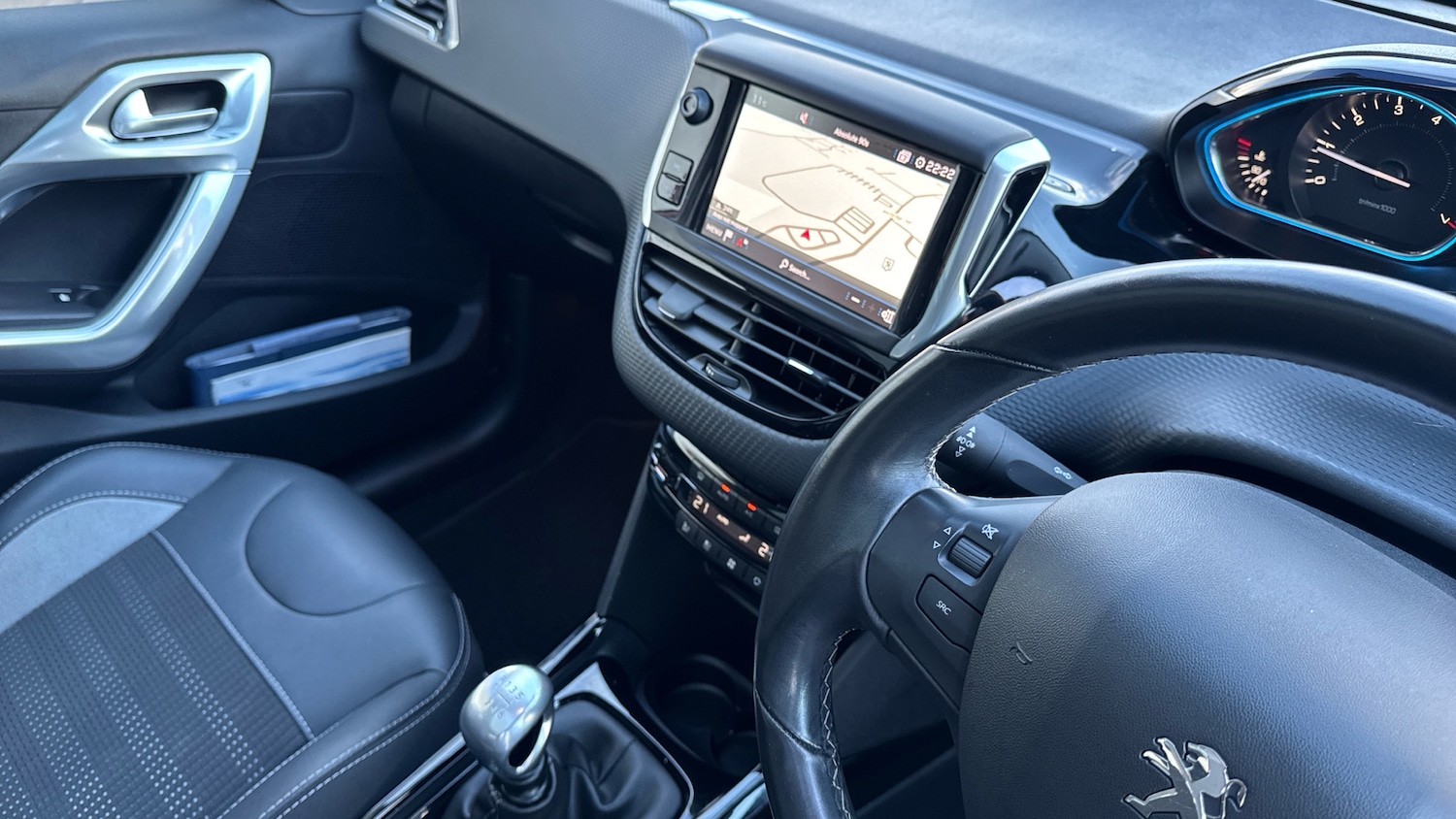 Used Peugeot 2008 2019 for sale - 76734950: Photo 14