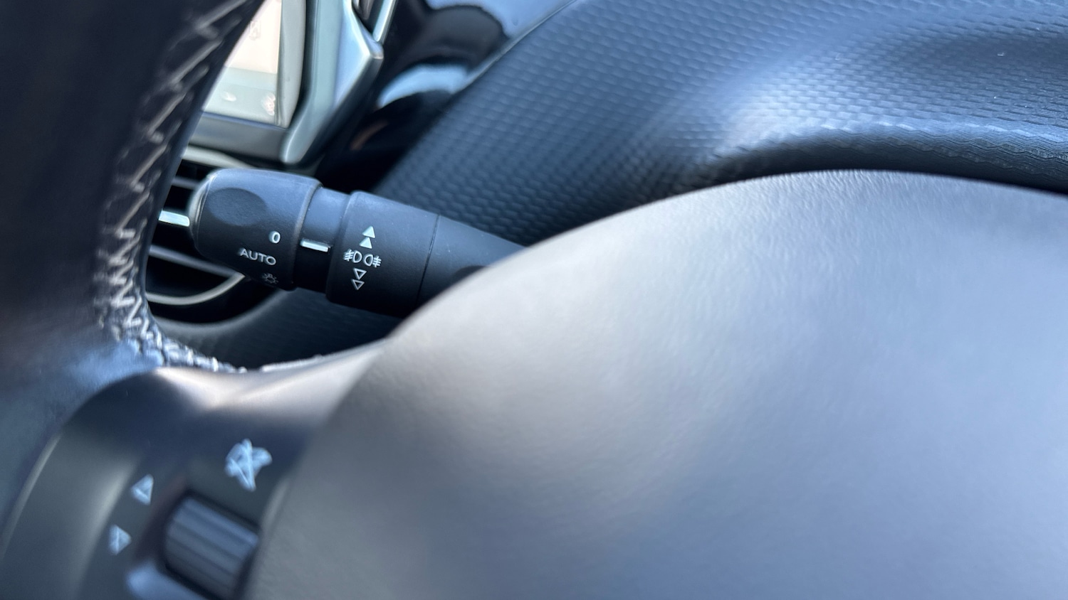 Used Peugeot 2008 2019 for sale - 76734950: Photo 29