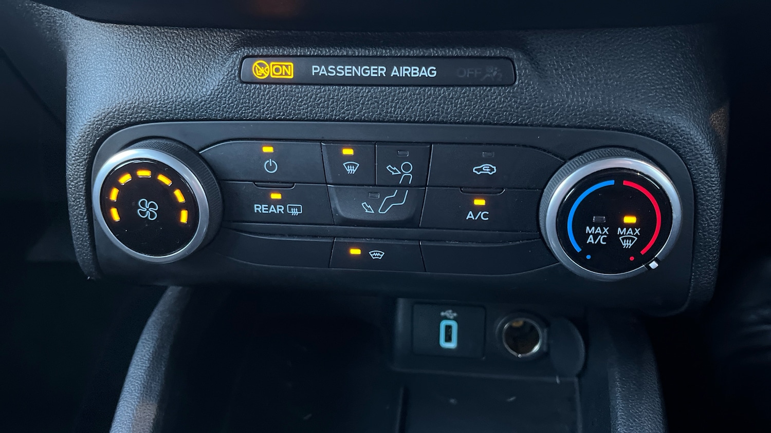 Used Ford Focus 2020 for sale - 77431600: Photo 30