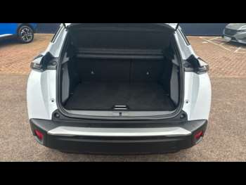 Used Peugeot 2008 2024 for sale - 74456684: Photo