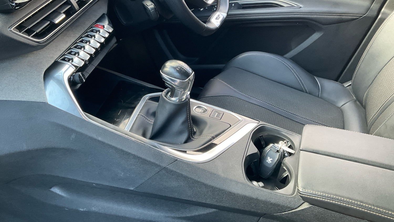 Used Peugeot 3008 2022 for sale - 77283660: Photo 13