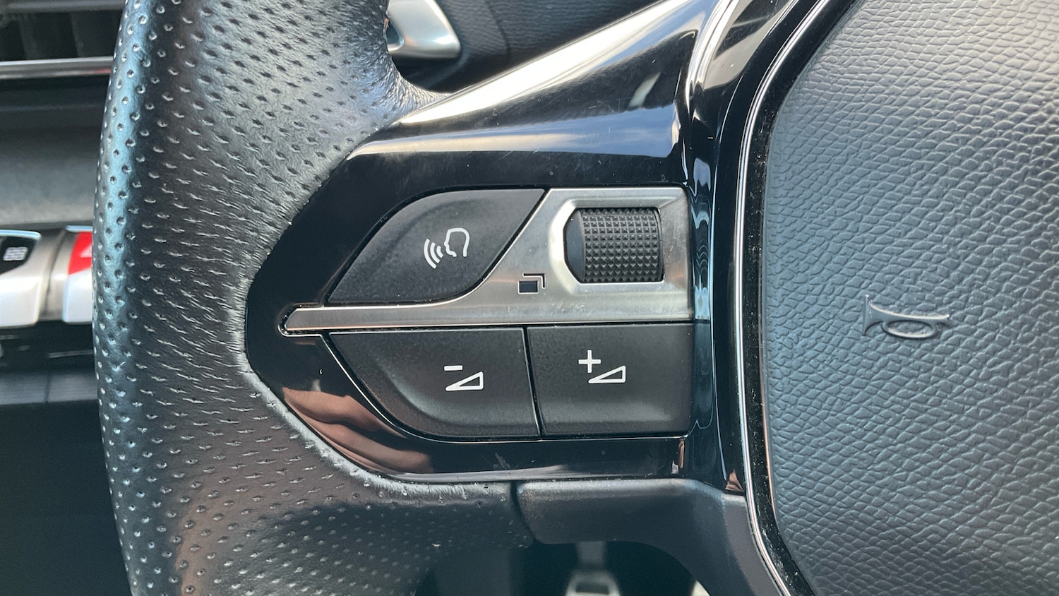 Used Peugeot 3008 2022 for sale - 77283660: Photo 33