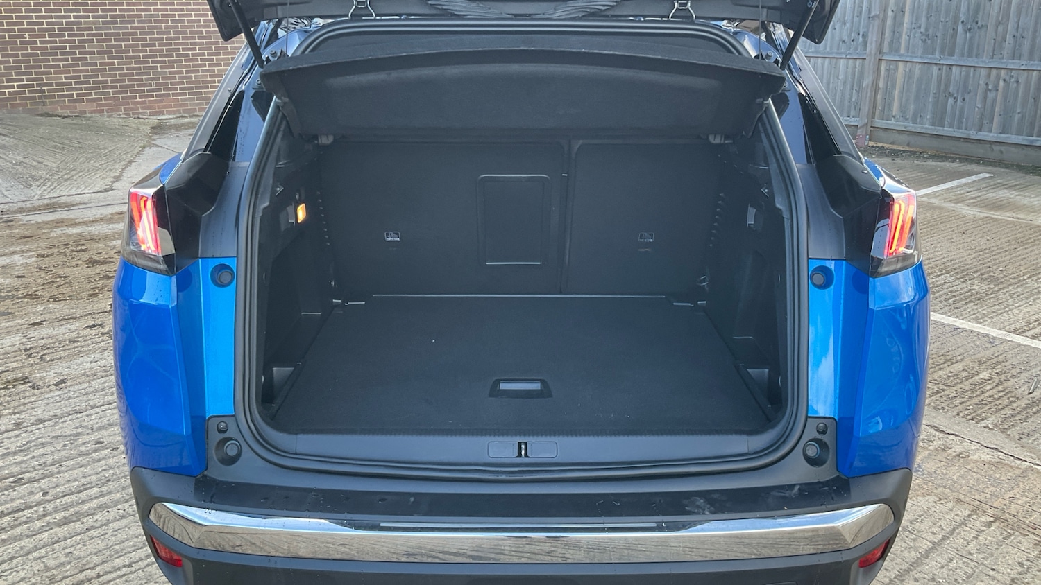 Used Peugeot 3008 2022 for sale - 77283660: Photo 4