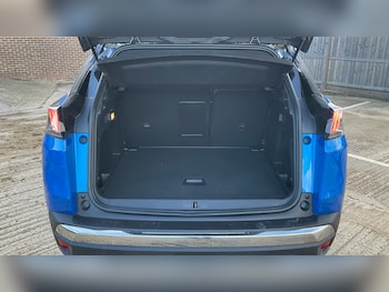 Used Peugeot 3008 2022 for sale - 77283660: Photo