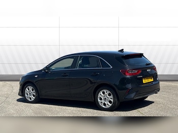 Used Kia Ceed 2022 for sale - 78882522: Photo