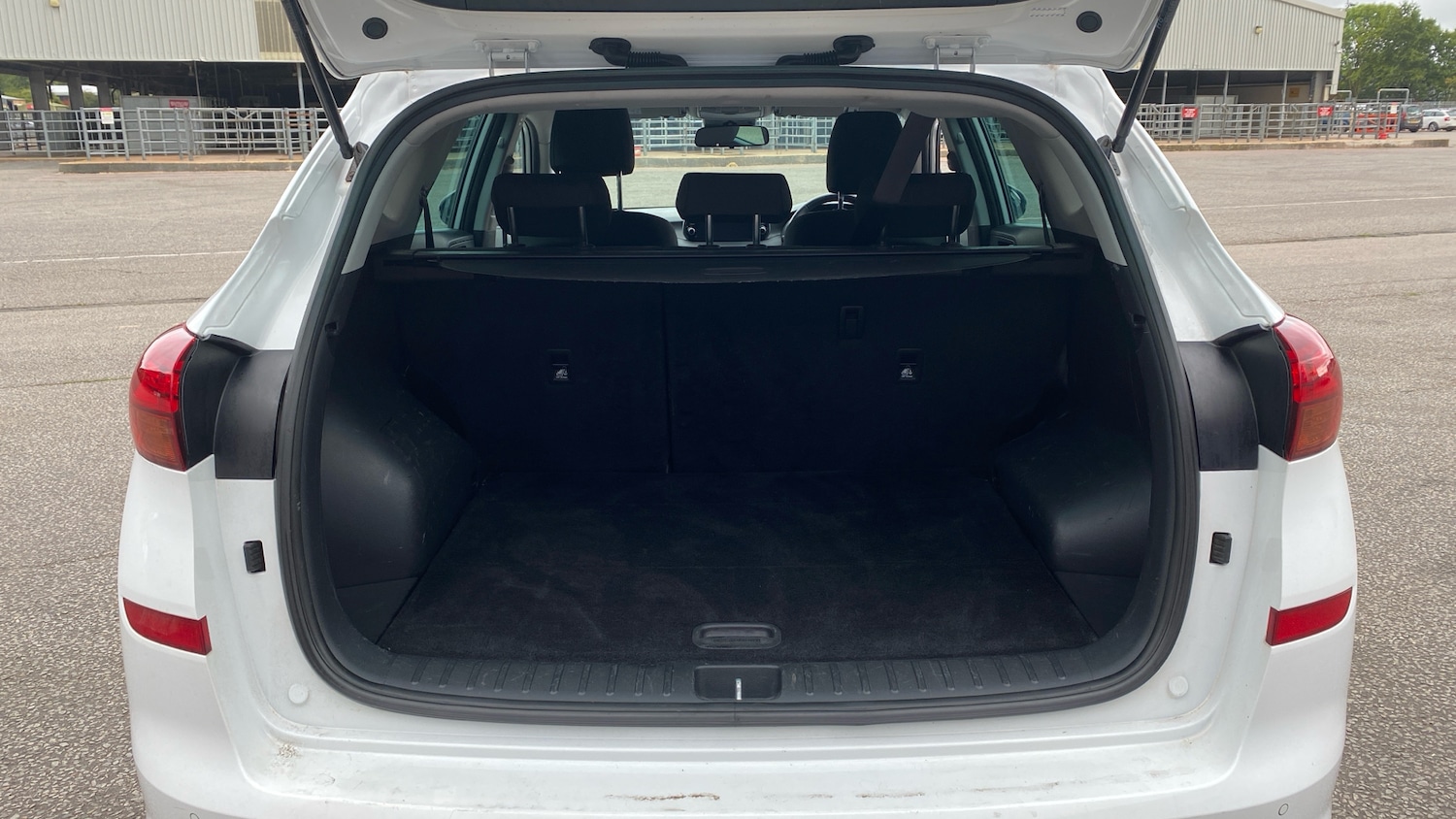 Used Hyundai TUCSON 2020 for sale - 76578481: Photo 4