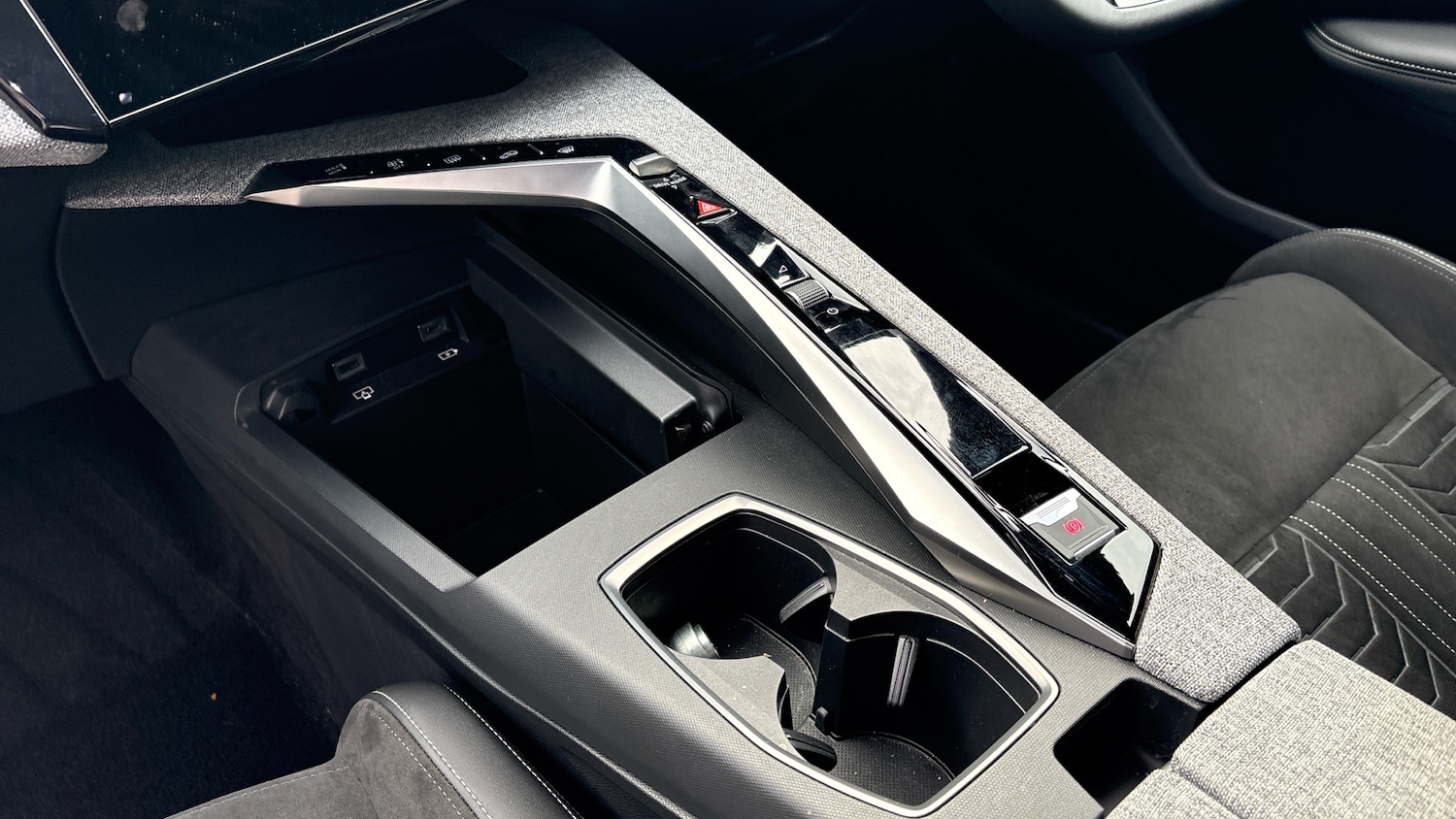 Used Peugeot 5008 2024 for sale - 77775057: Photo 13