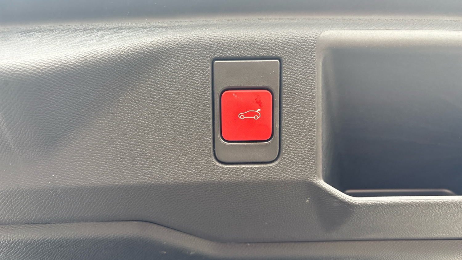 Used Peugeot 5008 2024 for sale - 77775057: Photo 24