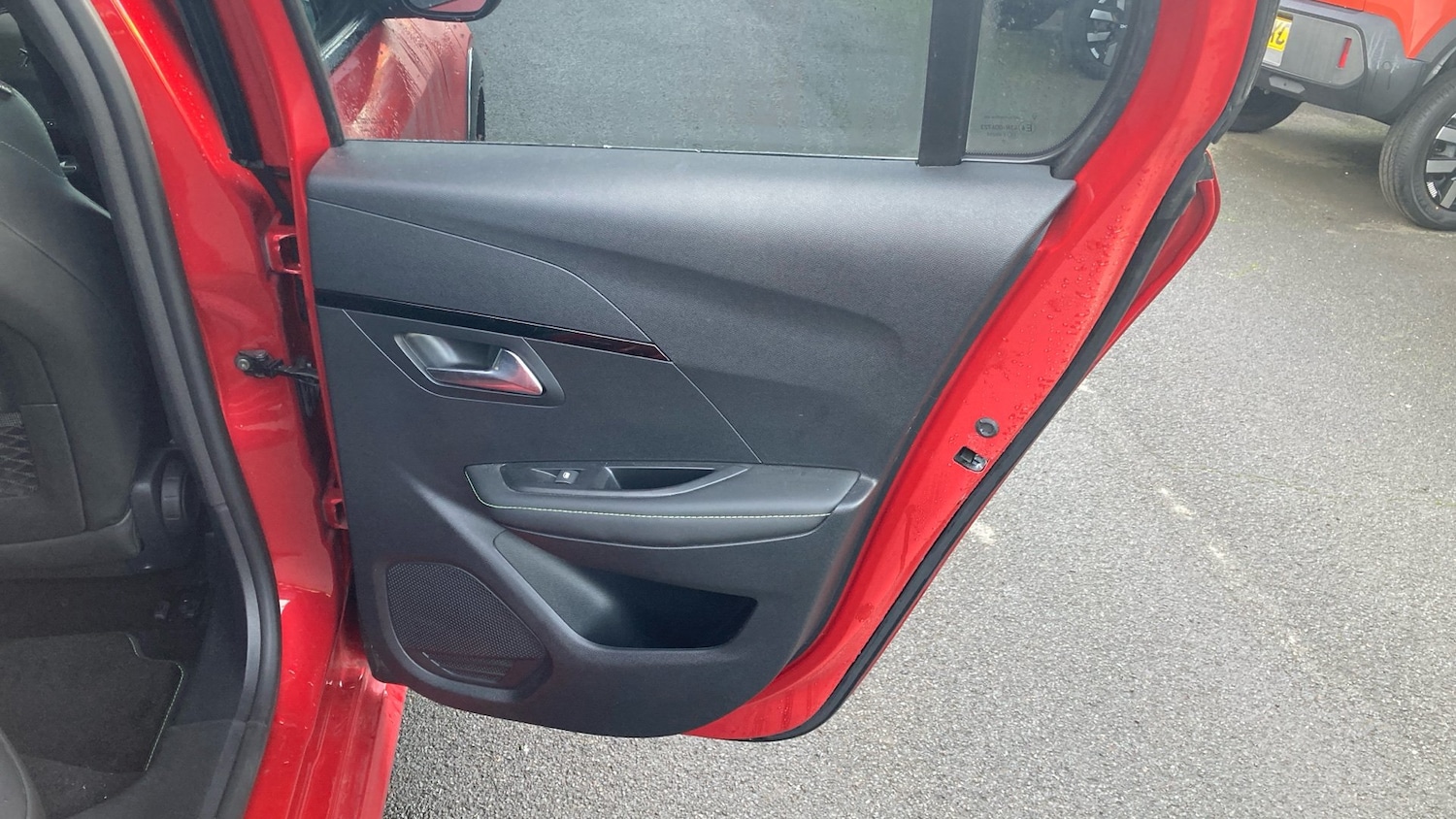 Used Peugeot 208 2022 for sale - 77004286: Photo 38