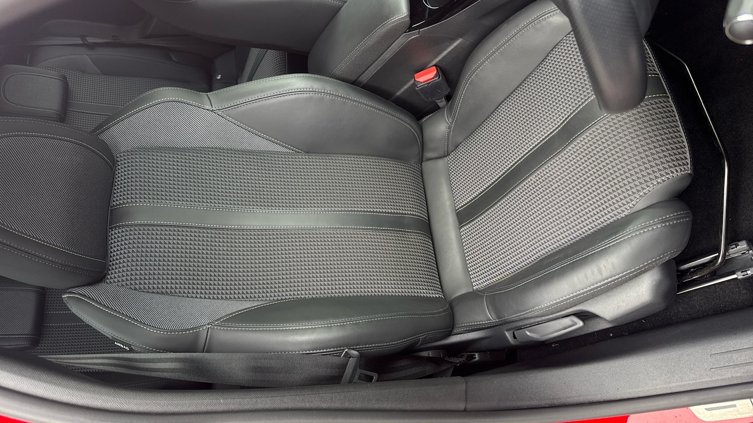 Used Peugeot 208 2022 for sale - 77004286: Photo 55