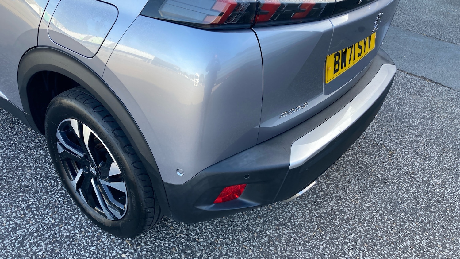 Used Peugeot 2008 2021 for sale - 76100842: Photo 30