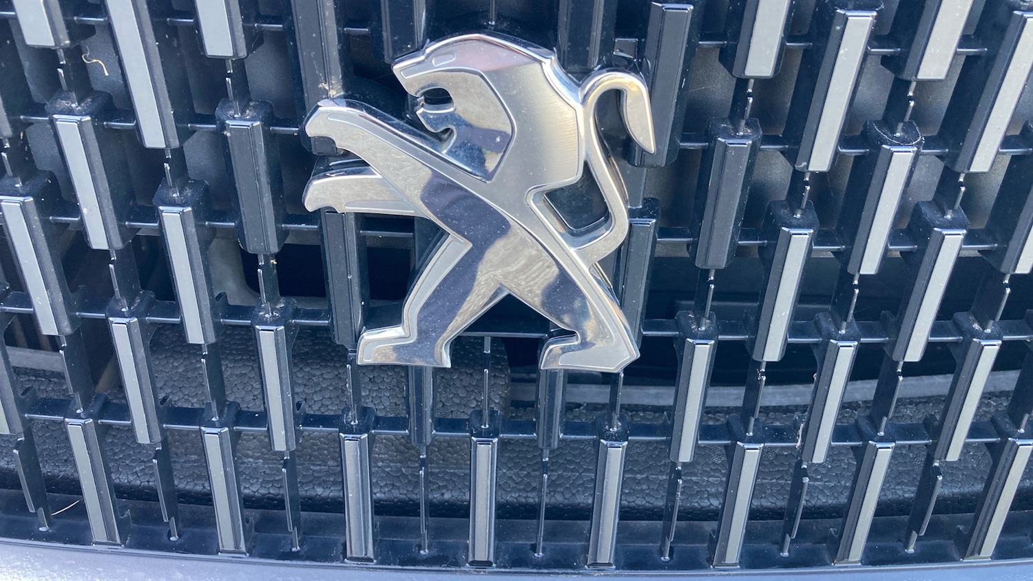 Used Peugeot 2008 2021 for sale - 76100842: Photo 47