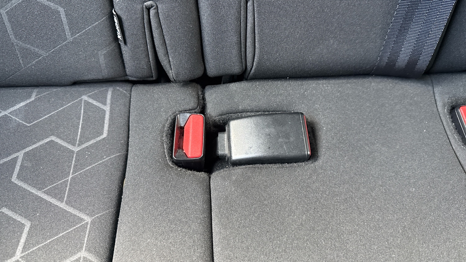 Used Peugeot 2008 2017 for sale - 76366246: Photo 17