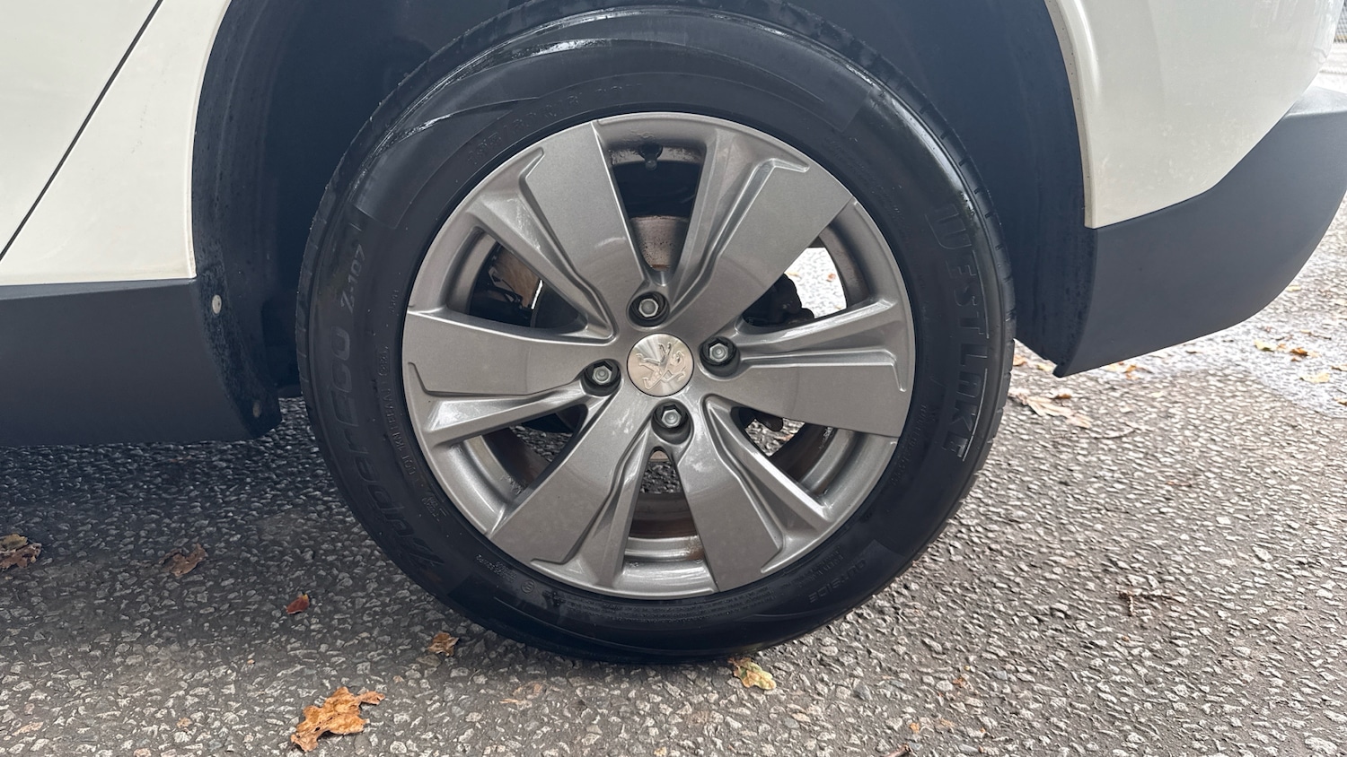 Used Peugeot 2008 2017 for sale - 76366246: Photo 32