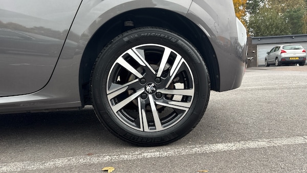 Used Peugeot 208 2022 for sale - 76311322: Photo 33