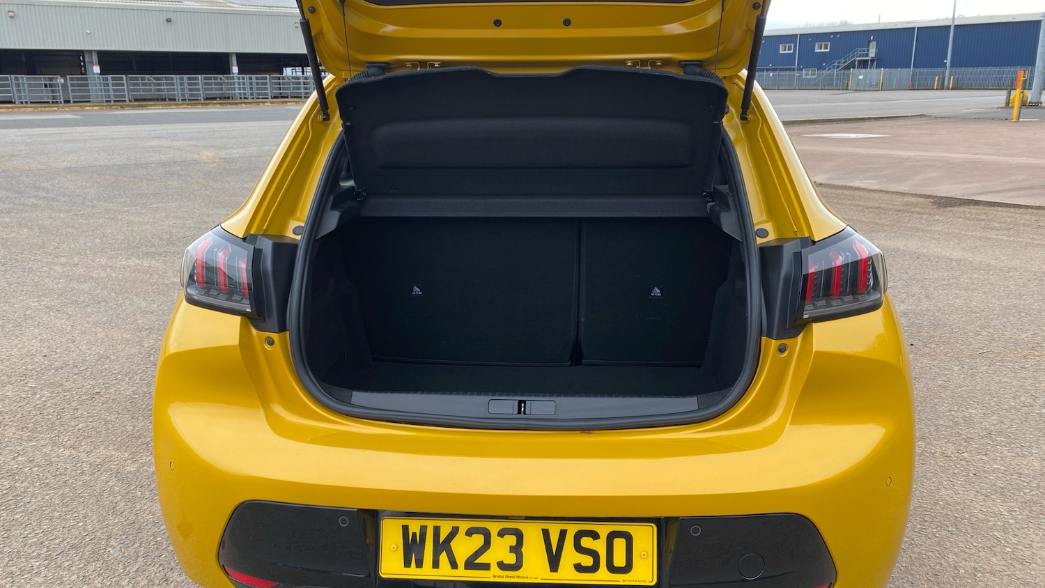 Used Peugeot 208 2023 for sale - 78054156: Photo 4