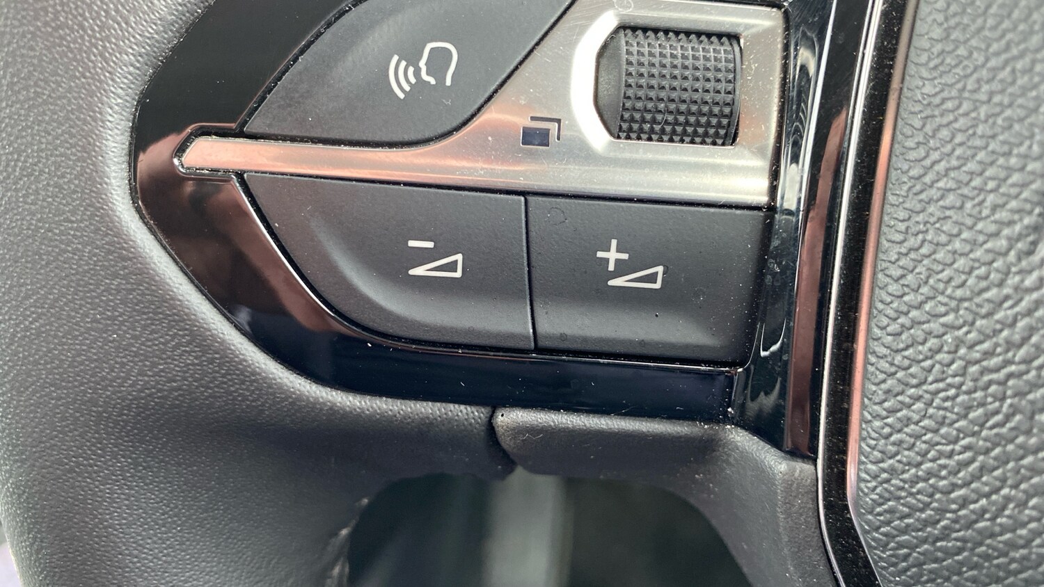 Used Peugeot 208 2023 for sale - 78054156: Photo 49