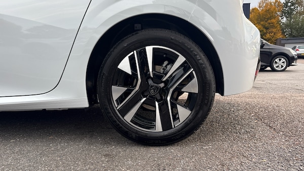 Used Peugeot 208 2025 for sale - 76243517: Photo 21