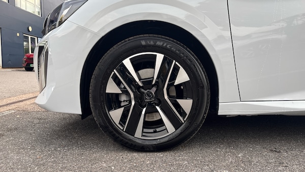 Used Peugeot 208 2025 for sale - 76243517: Photo 22