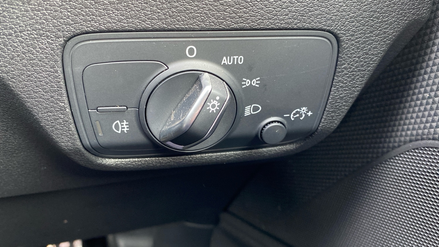 Used Audi Q2 2022 for sale - 76627747: Photo 53