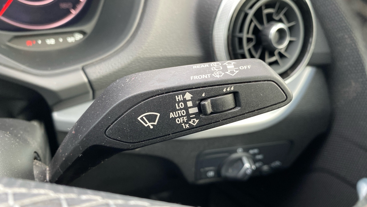 Used Audi Q2 2022 for sale - 76627747: Photo 54